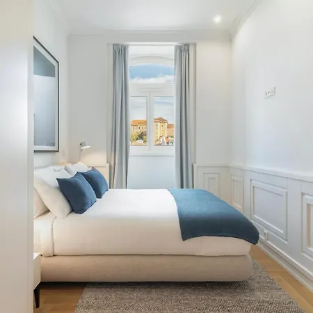 Апартаменты Ave Liberdade Restauradores Deluxe