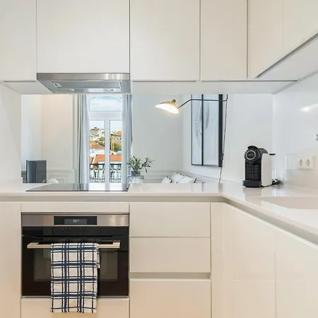 Ave Liberdade Restauradores Deluxe リスボン